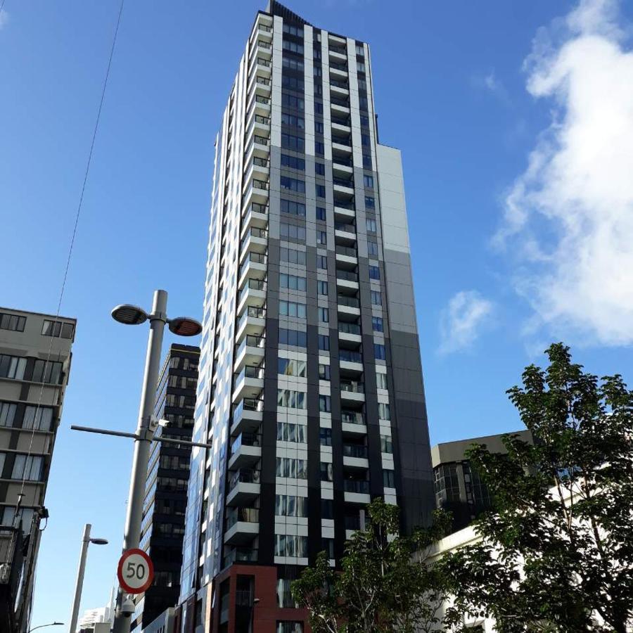 Central Location Of Auckland Central Extérieur photo